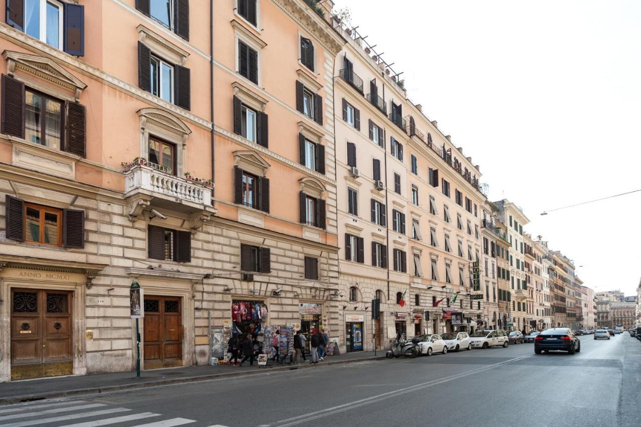 Monticello Apartment Via Cavour Рим Екстер'єр фото